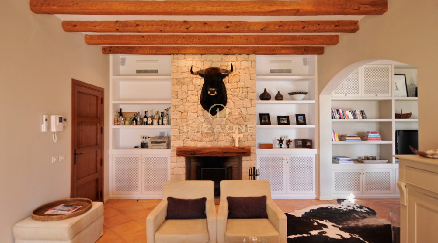 Villa de luxe dans le meilleur emplacement avec vue imprenable à vendre, Ibiza - Villa de luxe dans le meilleur emplacement avec vue imprenable à louer, Ibiza