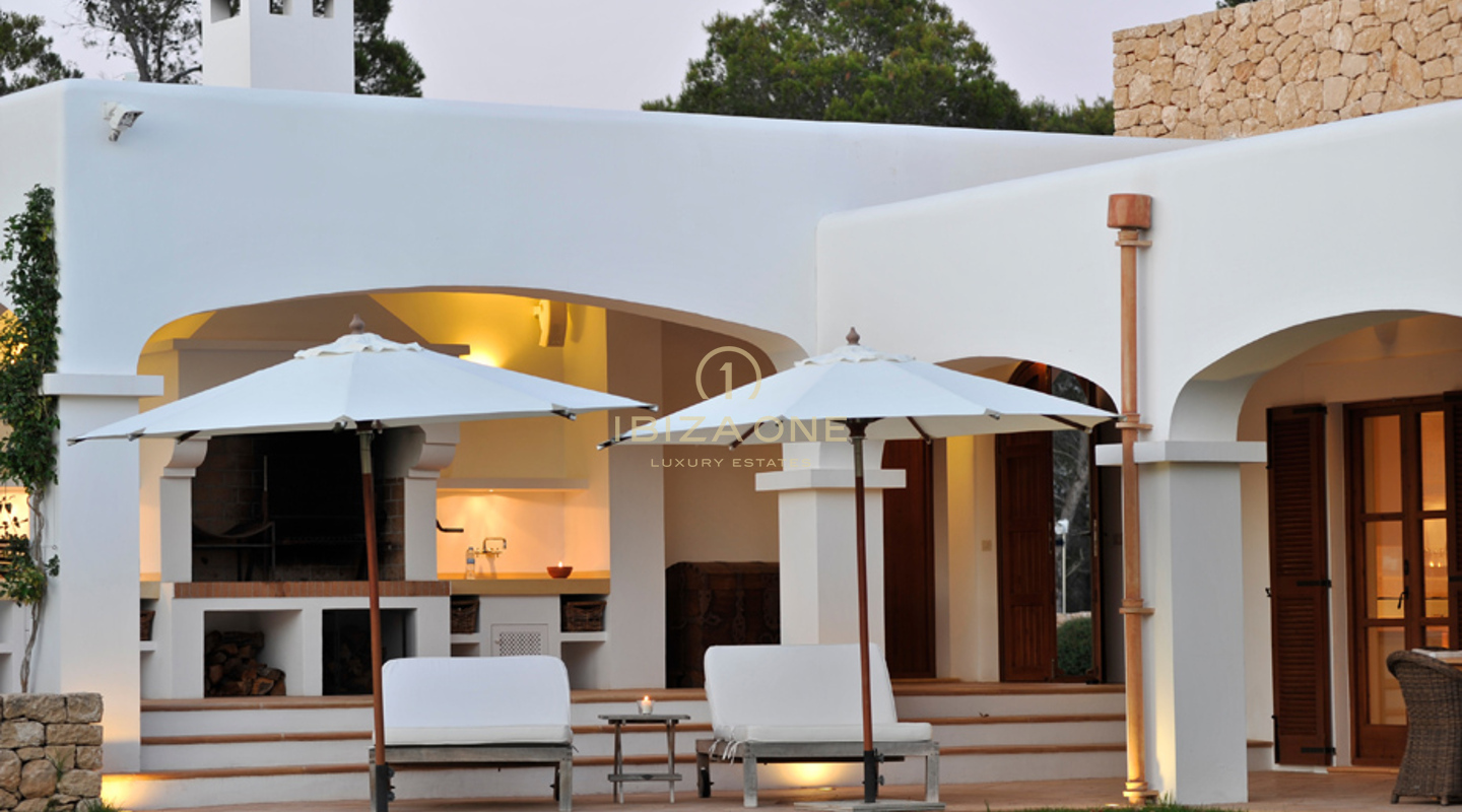 Luxusvilla in bester Lage mit atemberaubender Aussicht zu verkaufen, Ibiza - Luxusvilla in bester Lage mit atemberaubender Aussicht zu vermieten, Ibiza