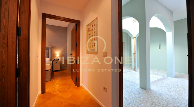 Villa di lusso in posizione privilegiata con vista mozzafiato in vendita, Ibiza - Villa di lusso in posizione privilegiata con vista mozzafiato in affitto, Ibiza