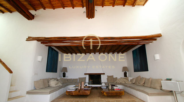 Lussuosa e imponente finca a Blakstad con vista a 360 gradi sull'isola e magnifici tramonti in vendita, Ibiza - Lussuosa e imponente finca a Blakstad con vista a 360 gradi sull'isola e magnifici tramonti in affitto, Ibiza