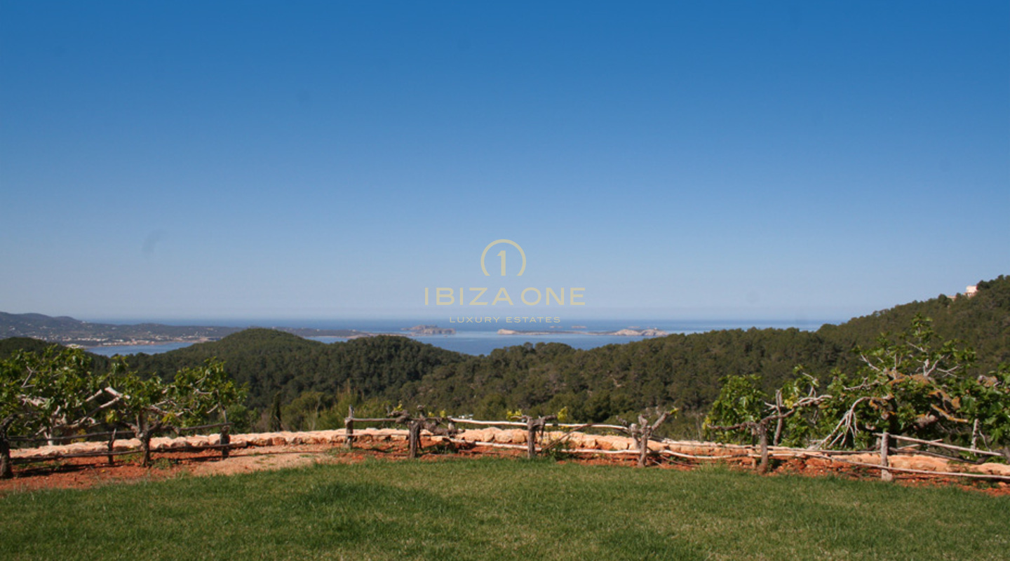 Lussuosa e imponente finca a Blakstad con vista a 360 gradi sull'isola e magnifici tramonti in vendita, Ibiza - Lussuosa e imponente finca a Blakstad con vista a 360 gradi sull'isola e magnifici tramonti in affitto, Ibiza