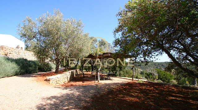 Luxury and Impressive Blakstad finca with 360 degrees views of the island and magnificent sunsets for sale, Ibiza - Luxury and Impressive Blakstad finca with 360 degrees views of the island and magnificent sunsets for rent, Ibiza