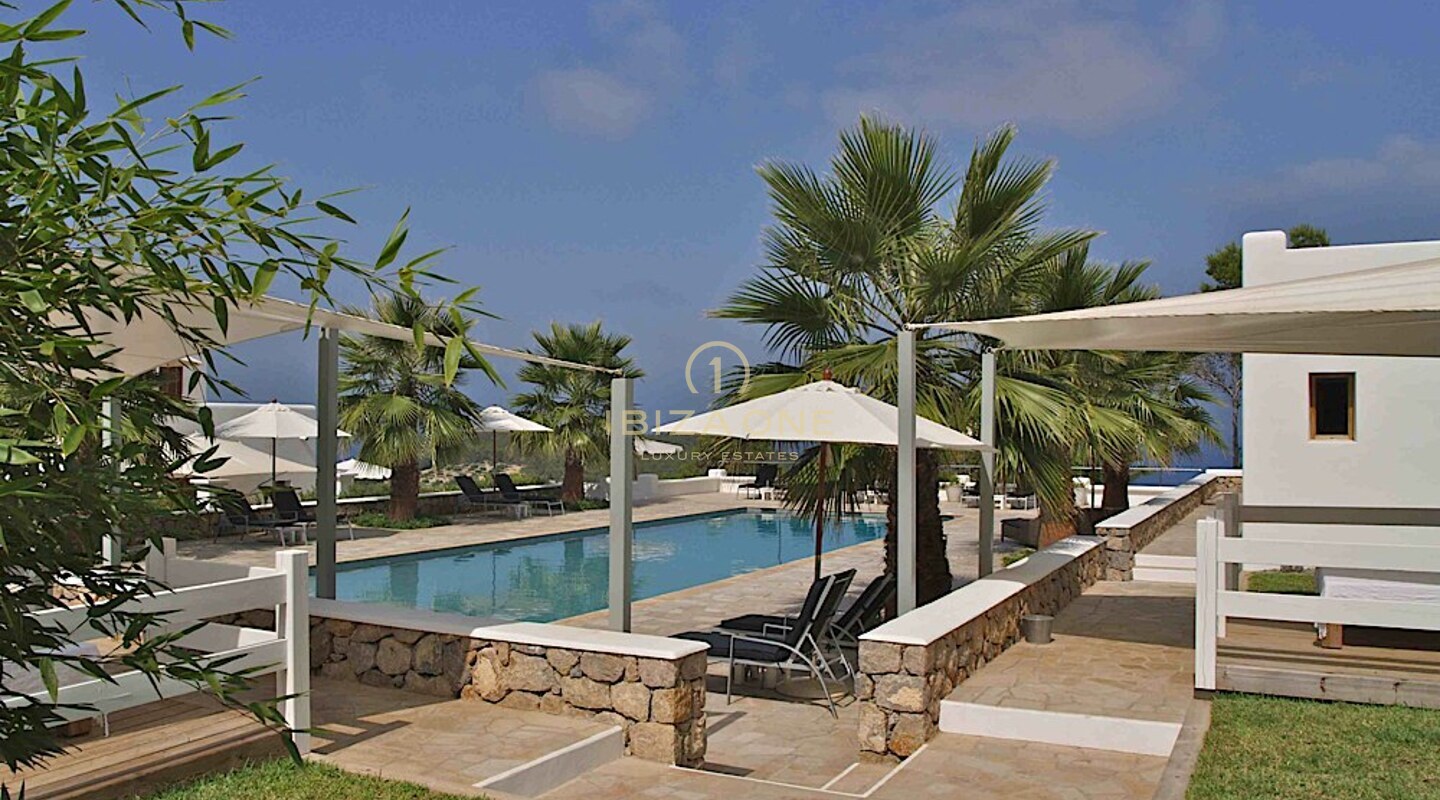 Mansión de lujo y exclusiva en una montaña privada con increíbles vistas al mar en venta, Ibiza - Mansión de lujo y exclusiva en una montaña privada con increíbles vistas al mar en alquiler, Ibiza