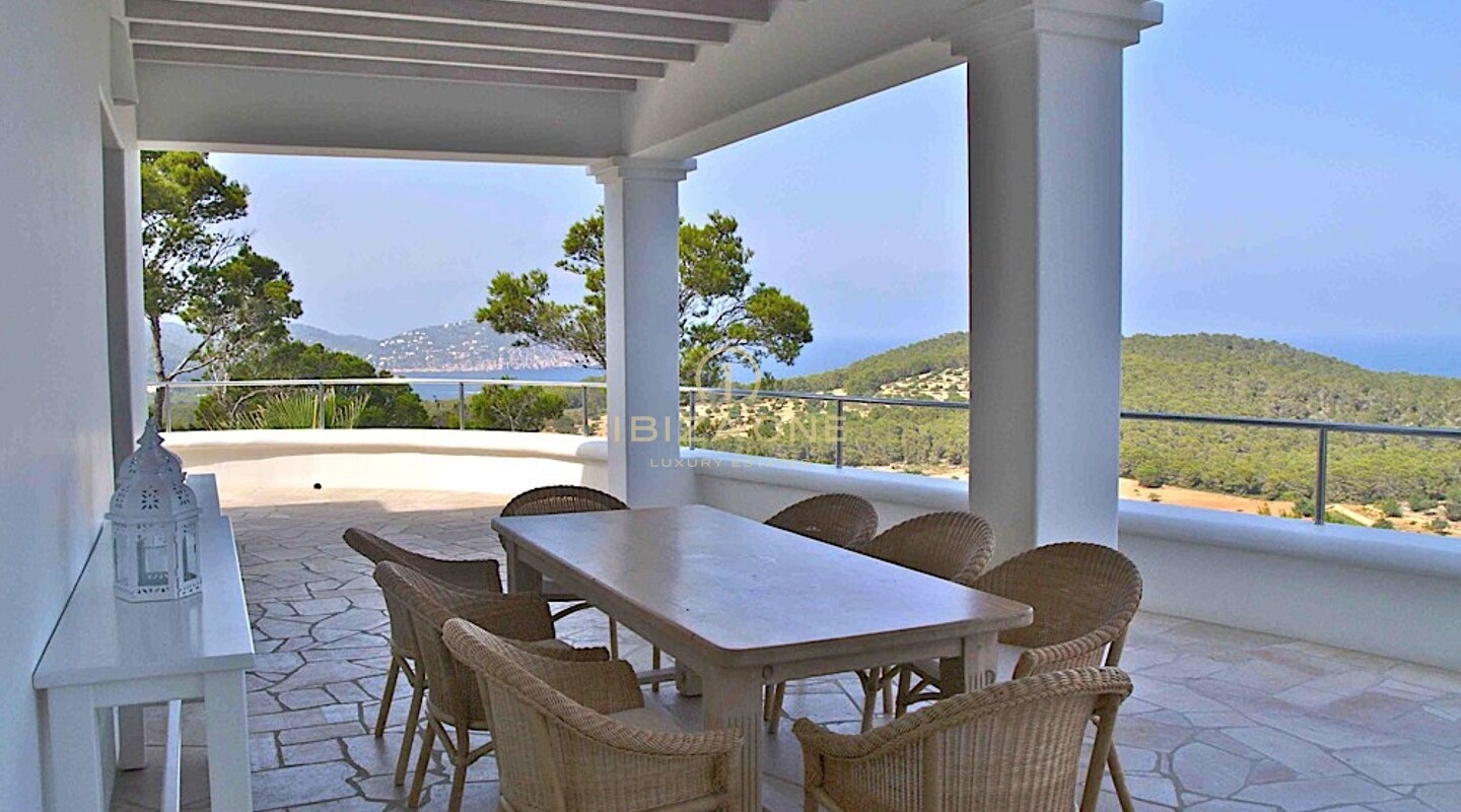Luxuriöses und exklusives Herrenhaus auf einem privaten Berg mit unglaublichem Meerblick zu verkaufen, Ibiza - Luxuriöses und exklusives Herrenhaus auf einem privaten Berg mit unglaublichem Meerblick zu vermieten, Ibiza