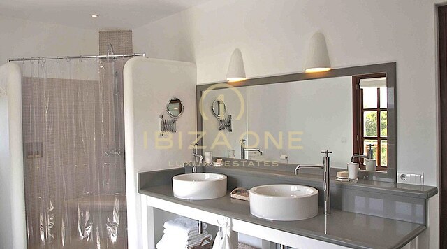 Luxury and Exclusive mansion on a private mountain with incredible sea view for sale, Ibiza - Luxury and Exclusive mansion on a private mountain with incredible sea view for rent, Ibiza