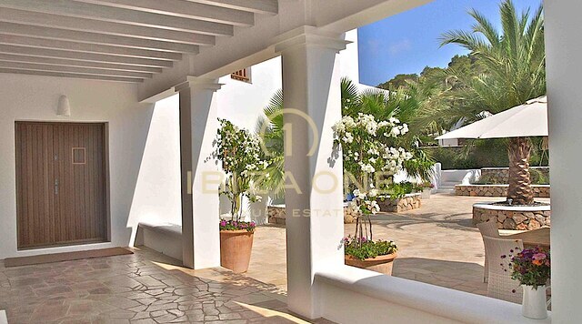 Mansión de lujo y exclusiva en una montaña privada con increíbles vistas al mar en venta, Ibiza - Mansión de lujo y exclusiva en una montaña privada con increíbles vistas al mar en alquiler, Ibiza