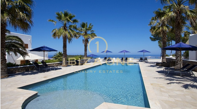 Mansión de lujo y exclusiva en una montaña privada con increíbles vistas al mar en venta, Ibiza - Mansión de lujo y exclusiva en una montaña privada con increíbles vistas al mar en alquiler, Ibiza
