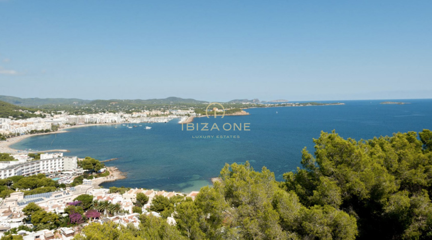 Luxury and modern luxury villa in Santa Eulalia, with stunning sea view for sale, Ibiza - Luxury and modern luxury villa in Santa Eulalia, with stunning sea view for rent, Ibiza