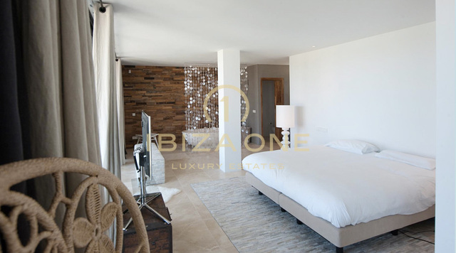 Luxury and modern luxury villa in Santa Eulalia, with stunning sea view for sale, Ibiza - Luxury and modern luxury villa in Santa Eulalia, with stunning sea view for rent, Ibiza