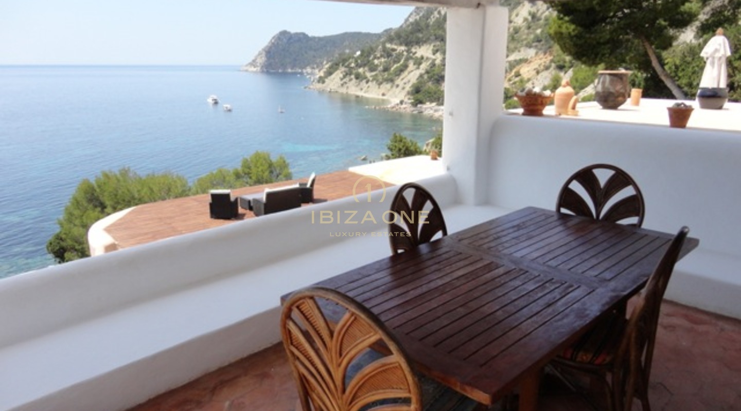 Luxury Sea frontline villa at Es Cubells for sale, Ibiza - Luxury Sea frontline villa at Es Cubells for rent, Ibiza