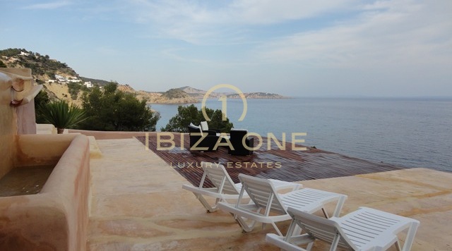 Luxury Sea frontline villa at Es Cubells for sale, Ibiza - Luxury Sea frontline villa at Es Cubells for rent, Ibiza