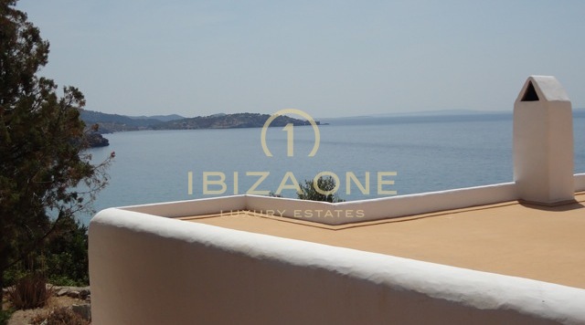 Luxe villa aan zee in Es Cubells te koop, Ibiza - Luxe villa aan zee in Es Cubells te huur, Ibiza