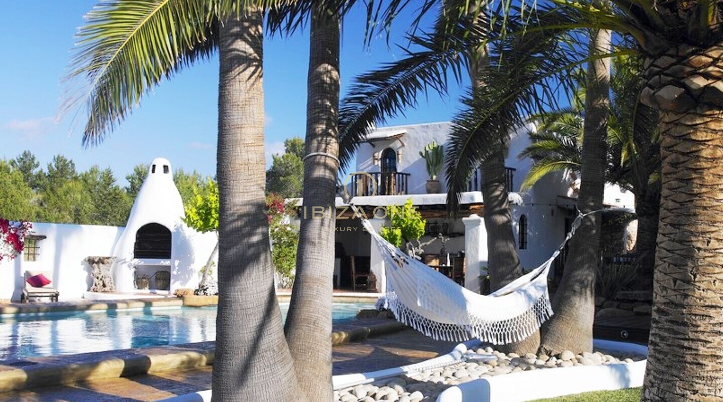 Bellissima finca di lusso vicino alle spiagge più famose con ritiri yoga in affitto, Ibiza