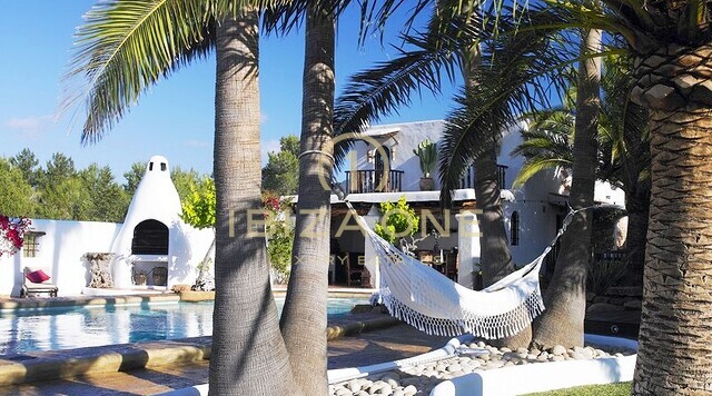 Bellissima finca di lusso vicino alle spiagge più famose con ritiri yoga in affitto, Ibiza