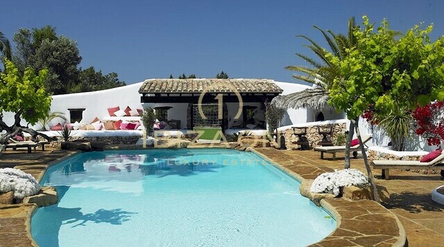 Belle finca de luxe à proximité des plages populaires avec retraites de yoga à louer, Ibiza