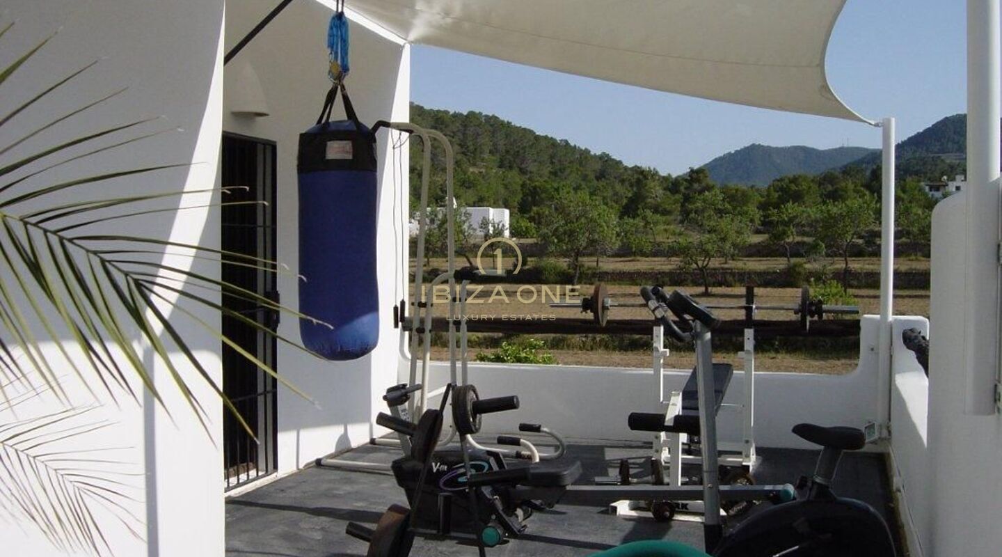 Beautiful luxury finca close to popular beaches with yoga retreats for rent, Ibiza