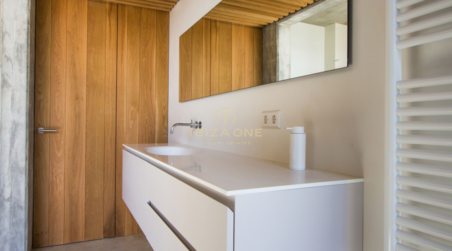 Villa moderna di ottimo gusto con ampio terreno in vendita, Ibiza - Villa moderna di ottimo gusto con ampio terreno in affitto, Ibiza