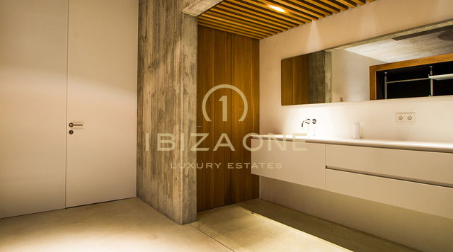 Moderne Villa mit bestem Geschmack und riesigem Grundstück zu verkaufen, Ibiza - Moderne Villa mit bestem Geschmack und riesigem Grundstück zu vermieten, Ibiza