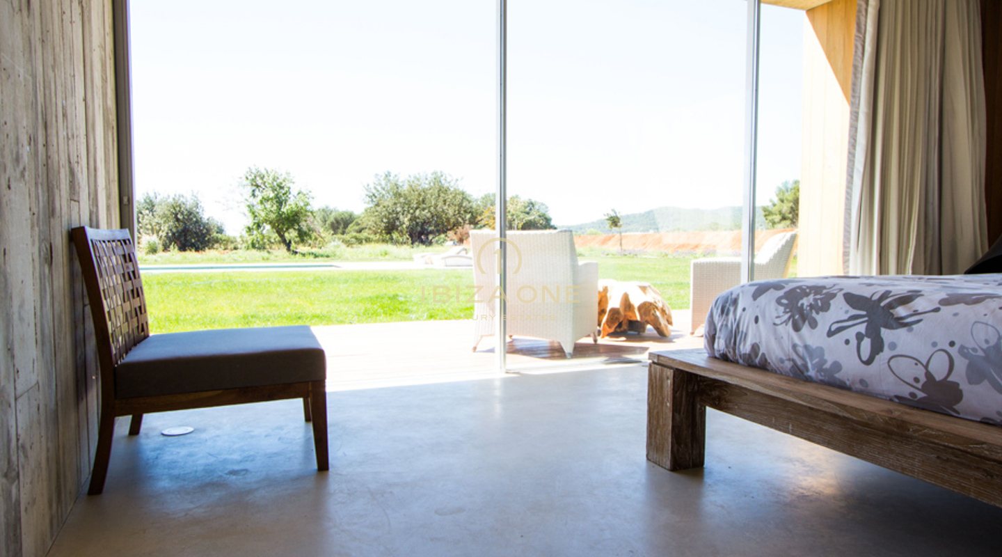 Villa moderna di ottimo gusto con ampio terreno in vendita, Ibiza - Villa moderna di ottimo gusto con ampio terreno in affitto, Ibiza