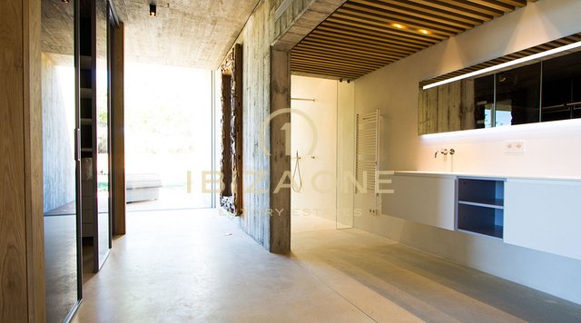 Villa moderna con mucho gusto y gran terreno en venta, Ibiza - Villa moderna con mucho gusto y gran terreno en alquiler, Ibiza