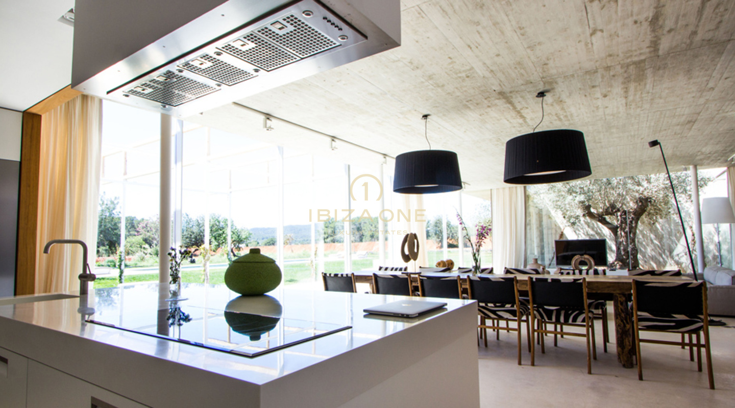 Villa moderne de bon goût avec un immense terrain à vendre, Ibiza - Villa moderne de bon goût avec un immense terrain à louer, Ibiza