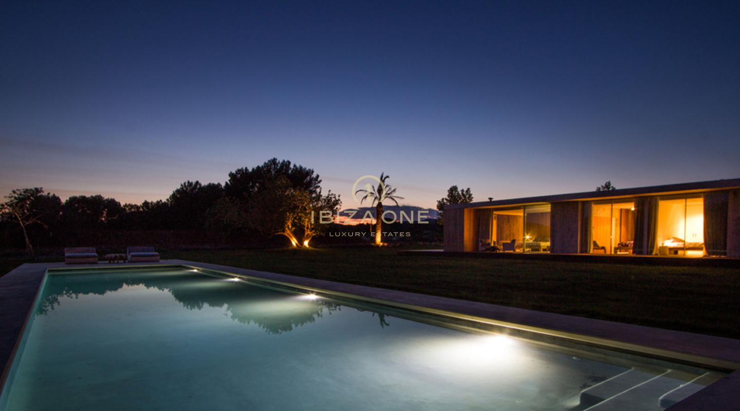 Villa moderna con mucho gusto y gran terreno en venta, Ibiza - Villa moderna con mucho gusto y gran terreno en alquiler, Ibiza
