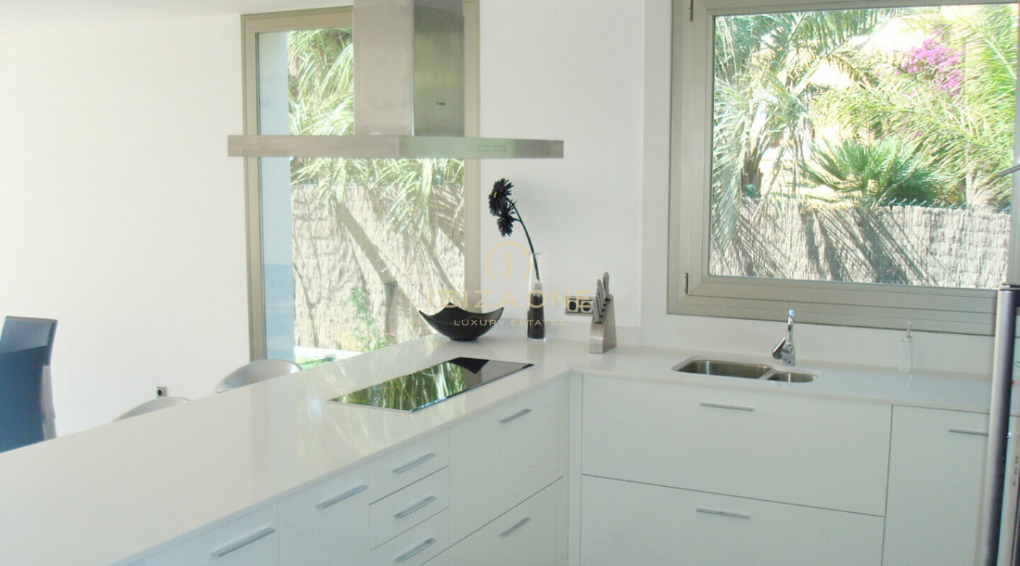 Unieke en moderne villa met zeezicht, dichtbij het strand te koop, Ibiza - Unieke en moderne villa met zeezicht, dichtbij het strand te huur, Ibiza