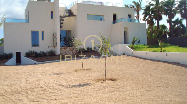 Unieke en moderne villa met zeezicht, dichtbij het strand te koop, Ibiza - Unieke en moderne villa met zeezicht, dichtbij het strand te huur, Ibiza