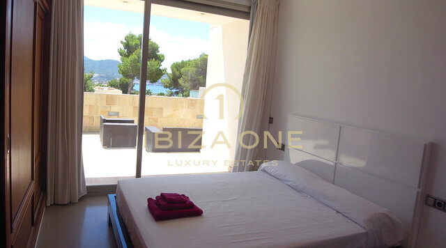 Einzigartige und moderne Villa mit Meerblick, in Strandnähe zu verkaufen, Ibiza - Einzigartige und moderne Villa mit Meerblick, in Strandnähe zu vermieten, Ibiza