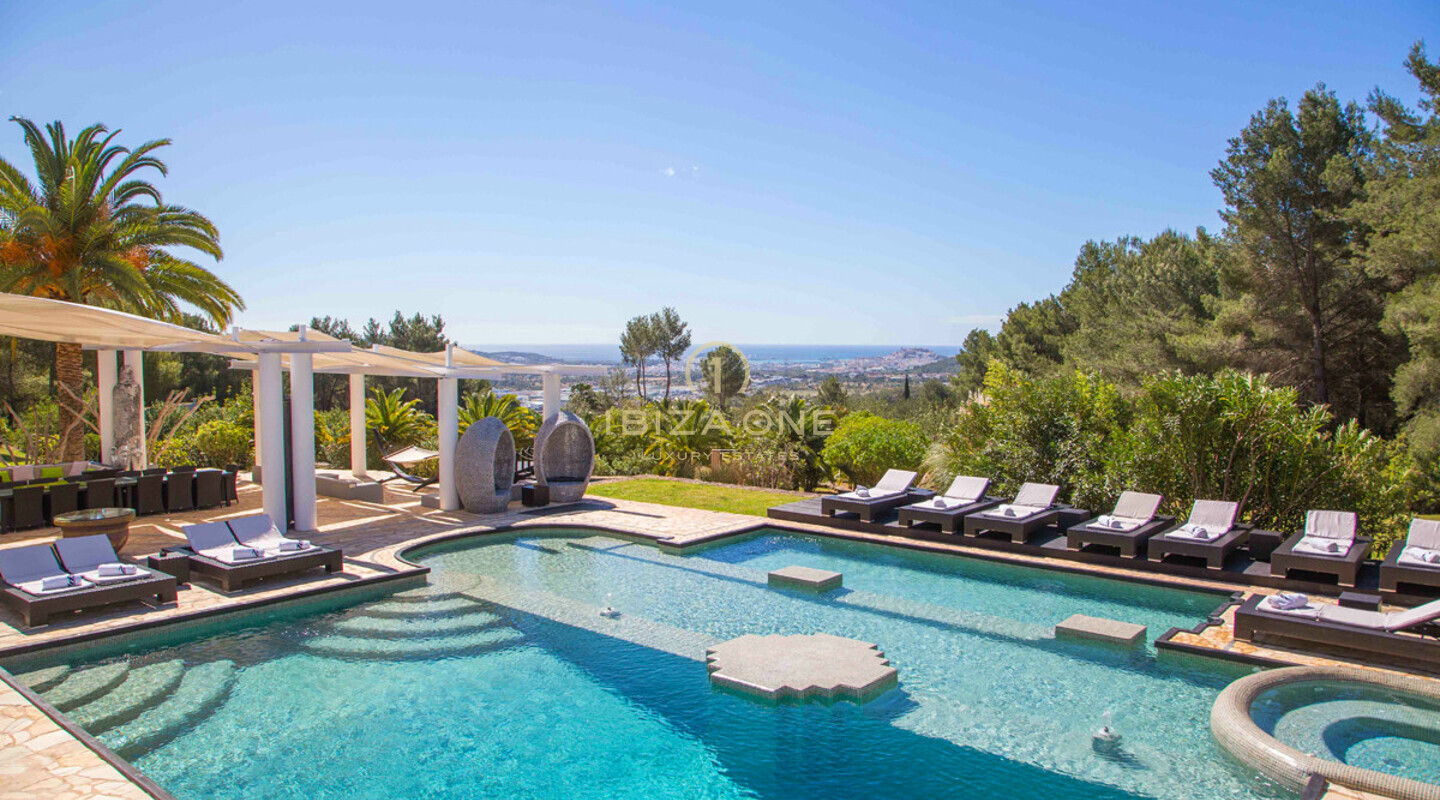 Espaciosa propiedad de lujo con vistas al mar y a la ciudad de Ibiza en venta, Ibiza - Espaciosa propiedad de lujo con vistas al mar y a la ciudad de Ibiza en alquiler, Ibiza