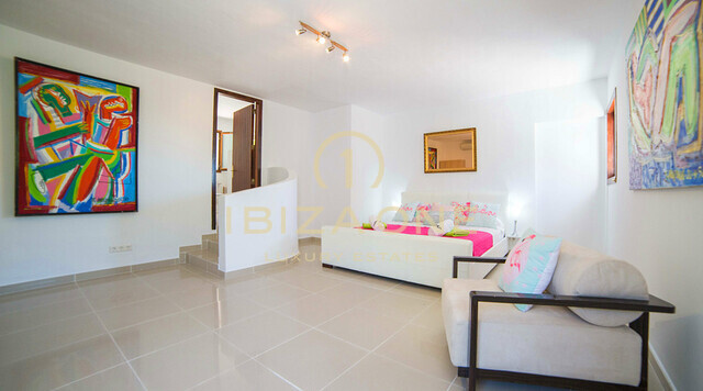 Spacieuse propriété de luxe avec vue sur la mer et sur la ville d'Ibiza à vendre, Ibiza - Spacieuse propriété de luxe avec vue sur la mer et sur la ville d'Ibiza à louer, Ibiza