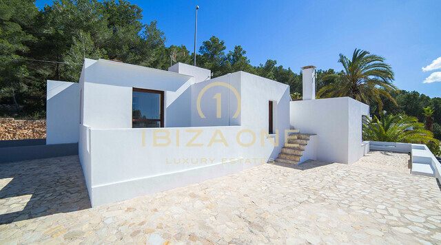 Espaciosa propiedad de lujo con vistas al mar y a la ciudad de Ibiza en venta, Ibiza - Espaciosa propiedad de lujo con vistas al mar y a la ciudad de Ibiza en alquiler, Ibiza
