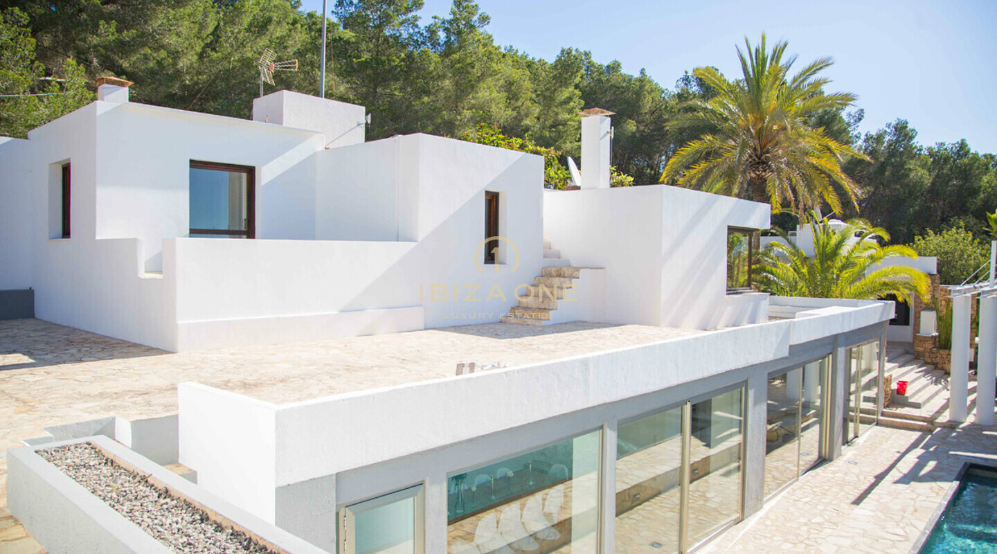 Spacieuse propriété de luxe avec vue sur la mer et sur la ville d'Ibiza à vendre, Ibiza - Spacieuse propriété de luxe avec vue sur la mer et sur la ville d'Ibiza à louer, Ibiza
