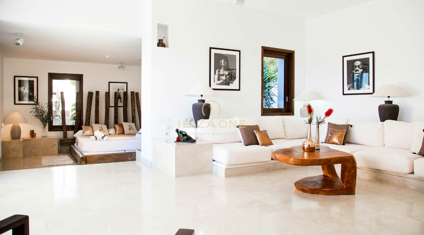 Spacieuse propriété de luxe avec vue sur la mer et sur la ville d'Ibiza à vendre, Ibiza - Spacieuse propriété de luxe avec vue sur la mer et sur la ville d'Ibiza à louer, Ibiza