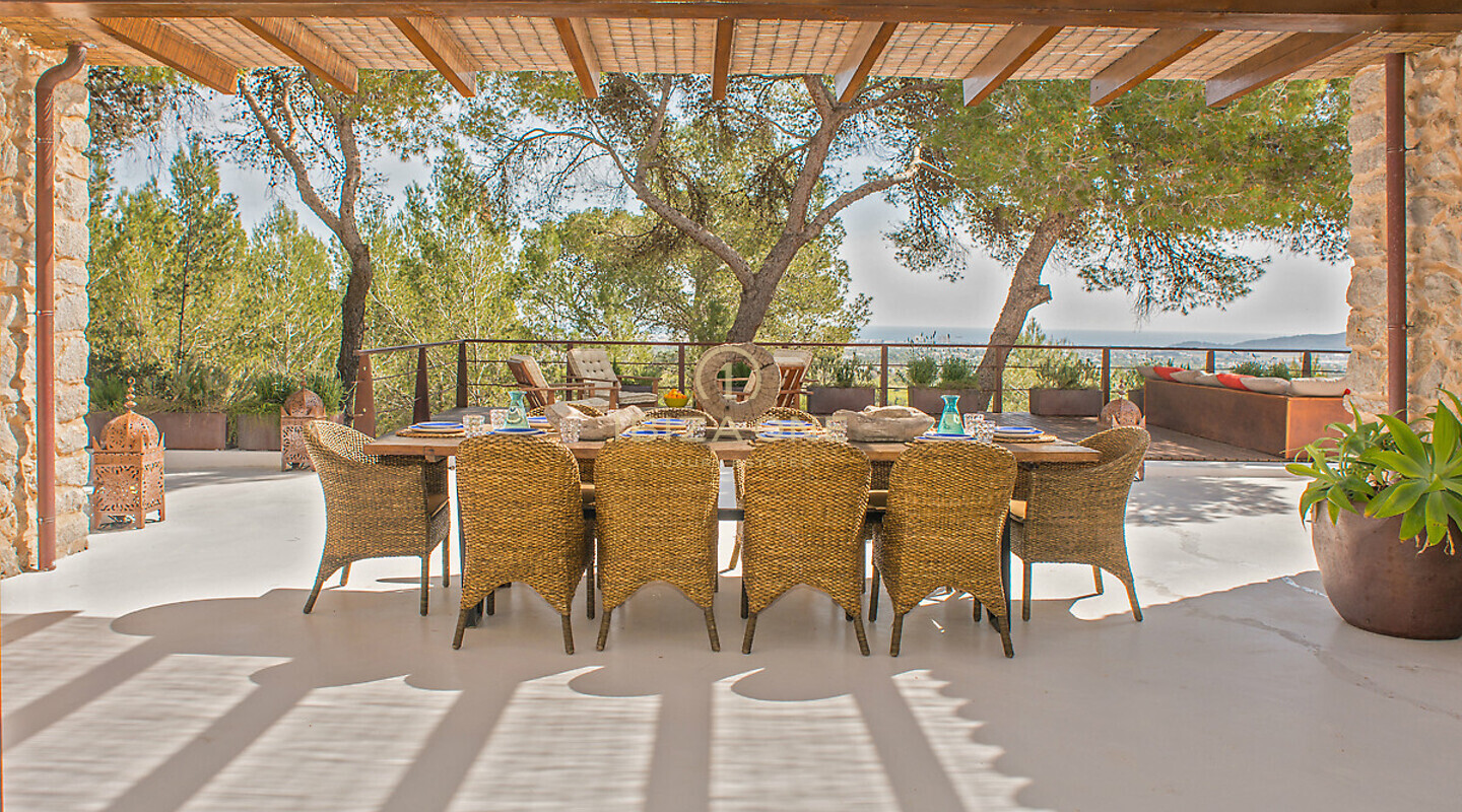 Privé luxe landgoed met 2 villa's, 2 zwembaden en prachtig uitzicht op zee te koop, Ibiza - Privé luxe landgoed met 2 villa's, 2 zwembaden en prachtig uitzicht op zee te huur, Ibiza