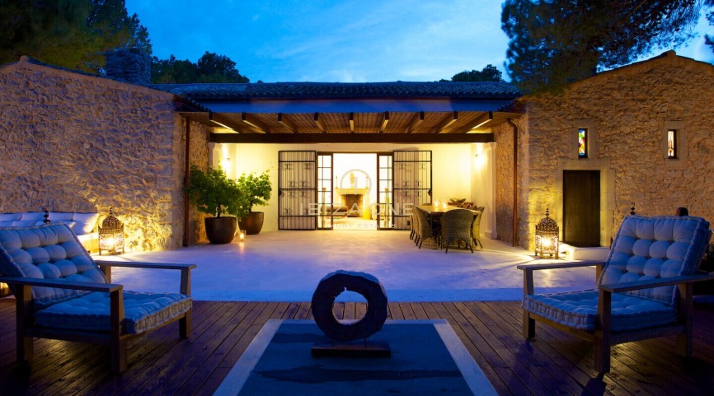 Finca privada de lujo con 2 villas, 2 piscinas e impresionantes vistas al mar en venta, Ibiza - Finca privada de lujo con 2 villas, 2 piscinas e impresionantes vistas al mar en alquiler, Ibiza