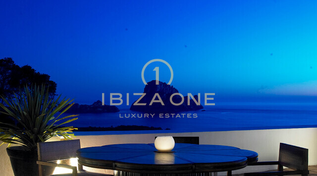 Belle villa de luxe à Blakstad près de la mer et vue spectaculaire sur Es Vedra à louer, Ibiza