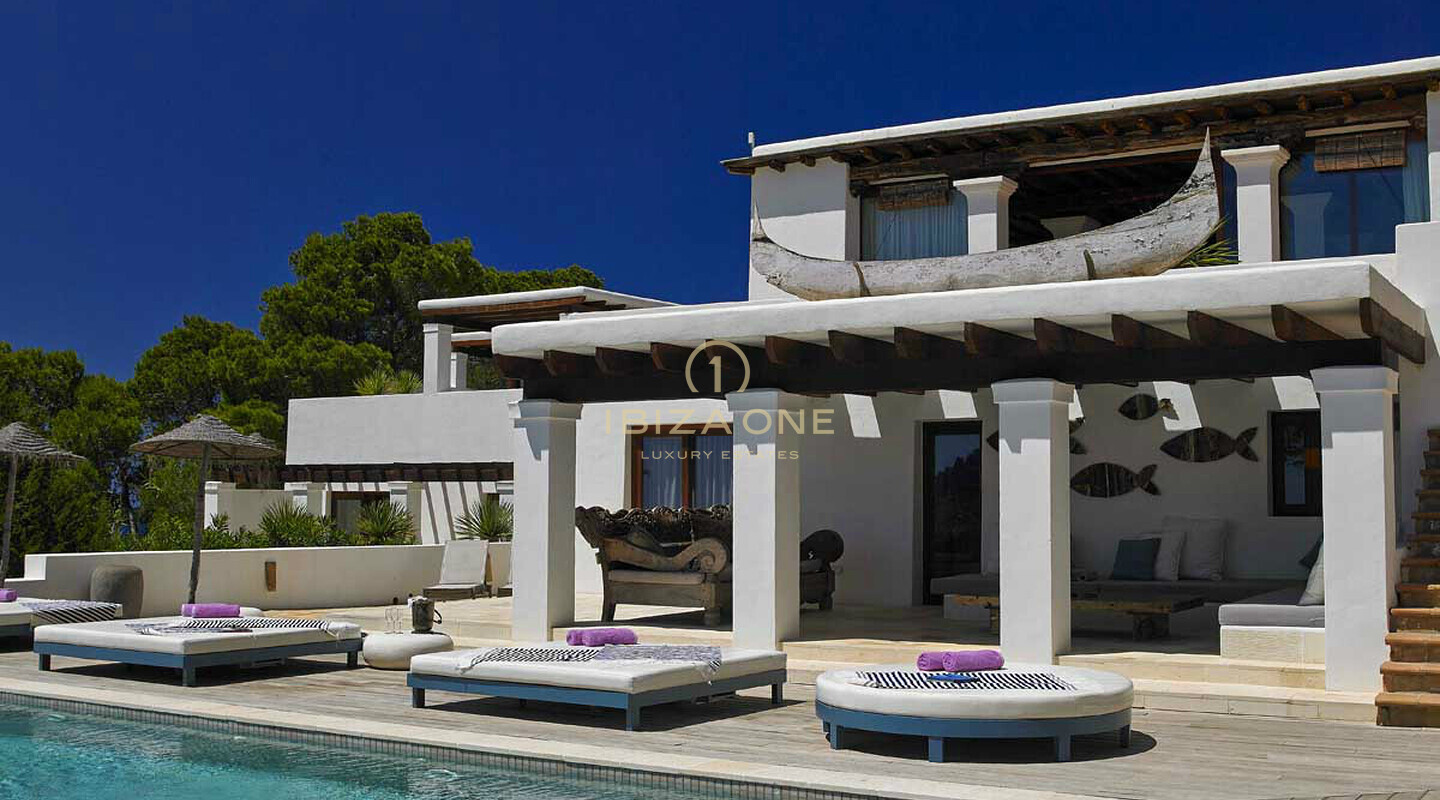 Belle villa de luxe à Blakstad près de la mer et vue spectaculaire sur Es Vedra à louer, Ibiza