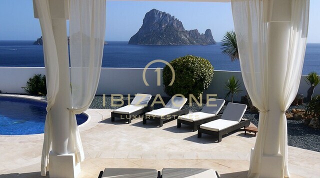 Villa mediterranea a Ibiza con vista sulla roccia di Es Vedra in vendita, Ibiza - Villa mediterranea a Ibiza con vista sulla roccia di Es Vedra in affitto, Ibiza