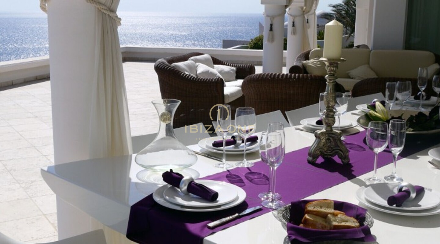 Villa mediterranea a Ibiza con vista sulla roccia di Es Vedra in vendita, Ibiza - Villa mediterranea a Ibiza con vista sulla roccia di Es Vedra in affitto, Ibiza