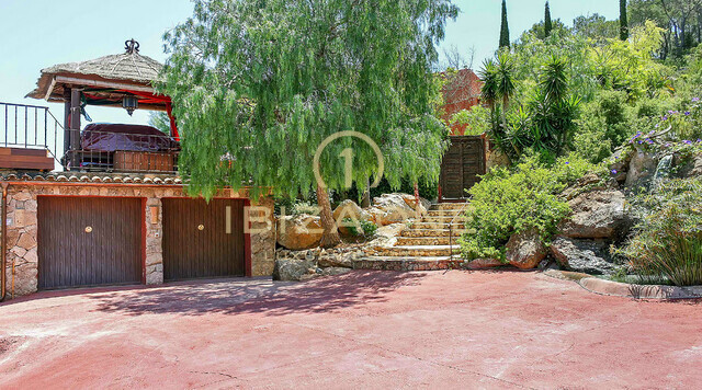 Propiedad de lujo estilo finca con hermosas vistas al mar y al campo en venta, Ibiza - Propiedad de lujo estilo finca con hermosas vistas al mar y al campo en alquiler, Ibiza