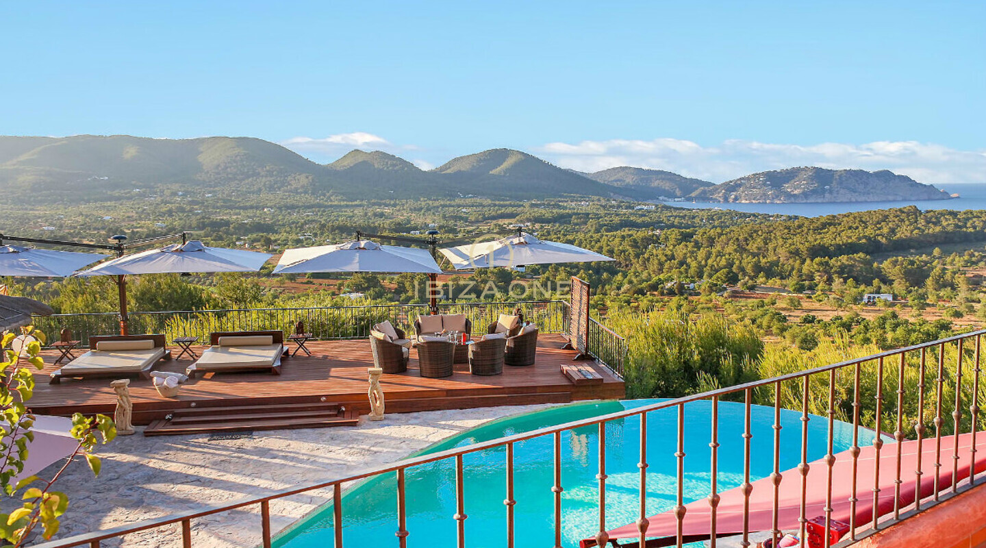 Propiedad de lujo estilo finca con hermosas vistas al mar y al campo en venta, Ibiza - Propiedad de lujo estilo finca con hermosas vistas al mar y al campo en alquiler, Ibiza