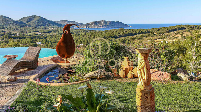 Luxe woning in finca-stijl met prachtig uitzicht op zee en landschap te koop, Ibiza - Luxe woning in finca-stijl met prachtig uitzicht op zee en landschap te huur, Ibiza