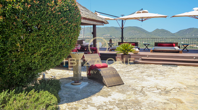 Propiedad de lujo estilo finca con hermosas vistas al mar y al campo en venta, Ibiza - Propiedad de lujo estilo finca con hermosas vistas al mar y al campo en alquiler, Ibiza