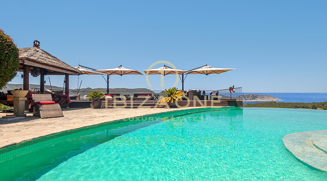 Luxusanwesen im Finca-Stil mit wunderschönem Meer- und Landblick zu verkaufen, Ibiza - Luxusanwesen im Finca-Stil mit wunderschönem Meer- und Landblick zu vermieten, Ibiza