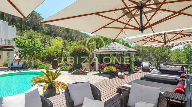 Luxusanwesen im Finca-Stil mit wunderschönem Meer- und Landblick zu verkaufen, Ibiza - Luxusanwesen im Finca-Stil mit wunderschönem Meer- und Landblick zu vermieten, Ibiza