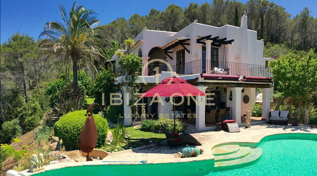 Propiedad de lujo estilo finca con hermosas vistas al mar y al campo en venta, Ibiza - Propiedad de lujo estilo finca con hermosas vistas al mar y al campo en alquiler, Ibiza