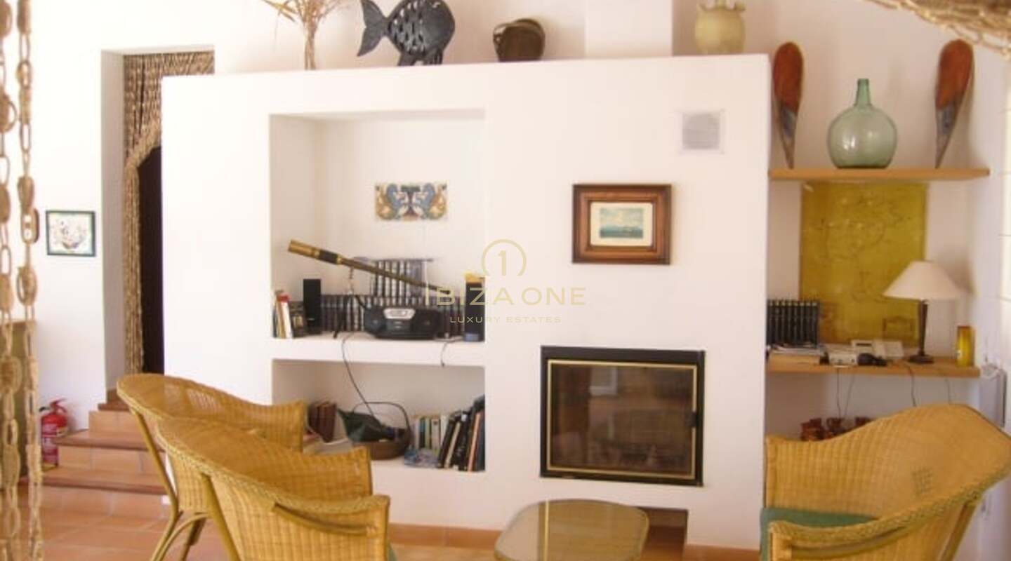 Primera línea de mar / villas en primera línea / villas frente al mar: 2 villas con acceso al mar y a la playa en venta, Ibiza - Primera línea de mar / villas en primera línea / villas frente al mar: 2 villas con acceso al mar y a la playa en alquiler, Ibiza