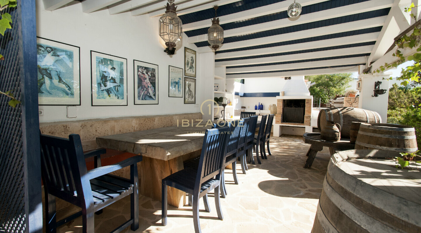 Villa de lujo con impresionantes vistas panorámicas a Es Vedra en venta, Ibiza - Villa de lujo con impresionantes vistas panorámicas a Es Vedra en alquiler, Ibiza