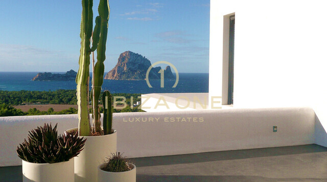 Luxe villa met prachtig panoramisch uitzicht op Es Vedra te koop, Ibiza - Luxe villa met prachtig panoramisch uitzicht op Es Vedra te huur, Ibiza
